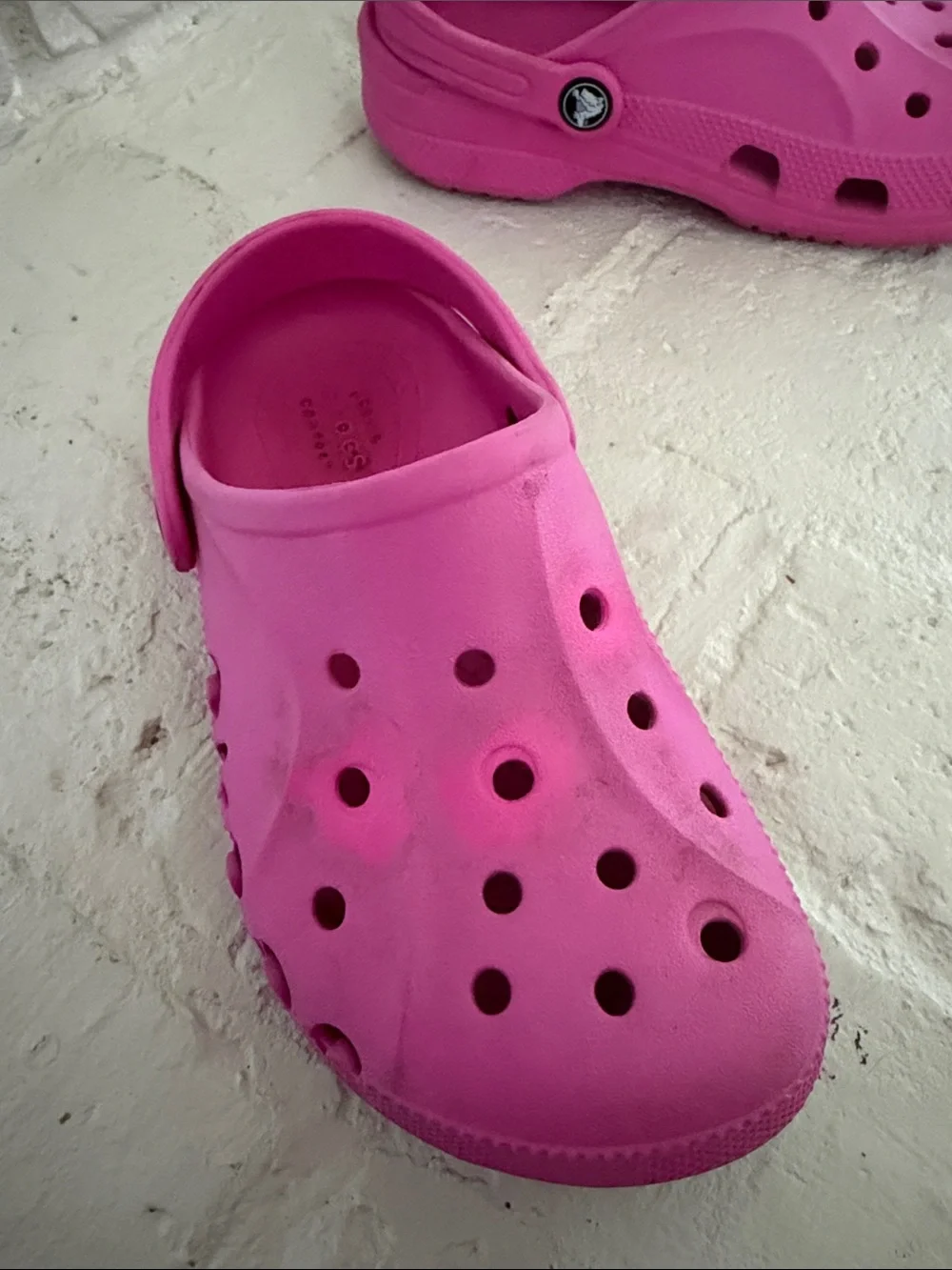 Big Kids crocs size J 3 used condition tons of life